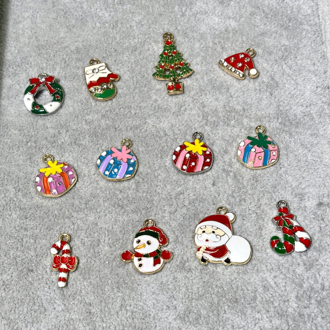 Christmas Pendant Mix