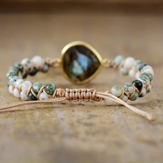 Beaded Bracelet with Labradorite Weave