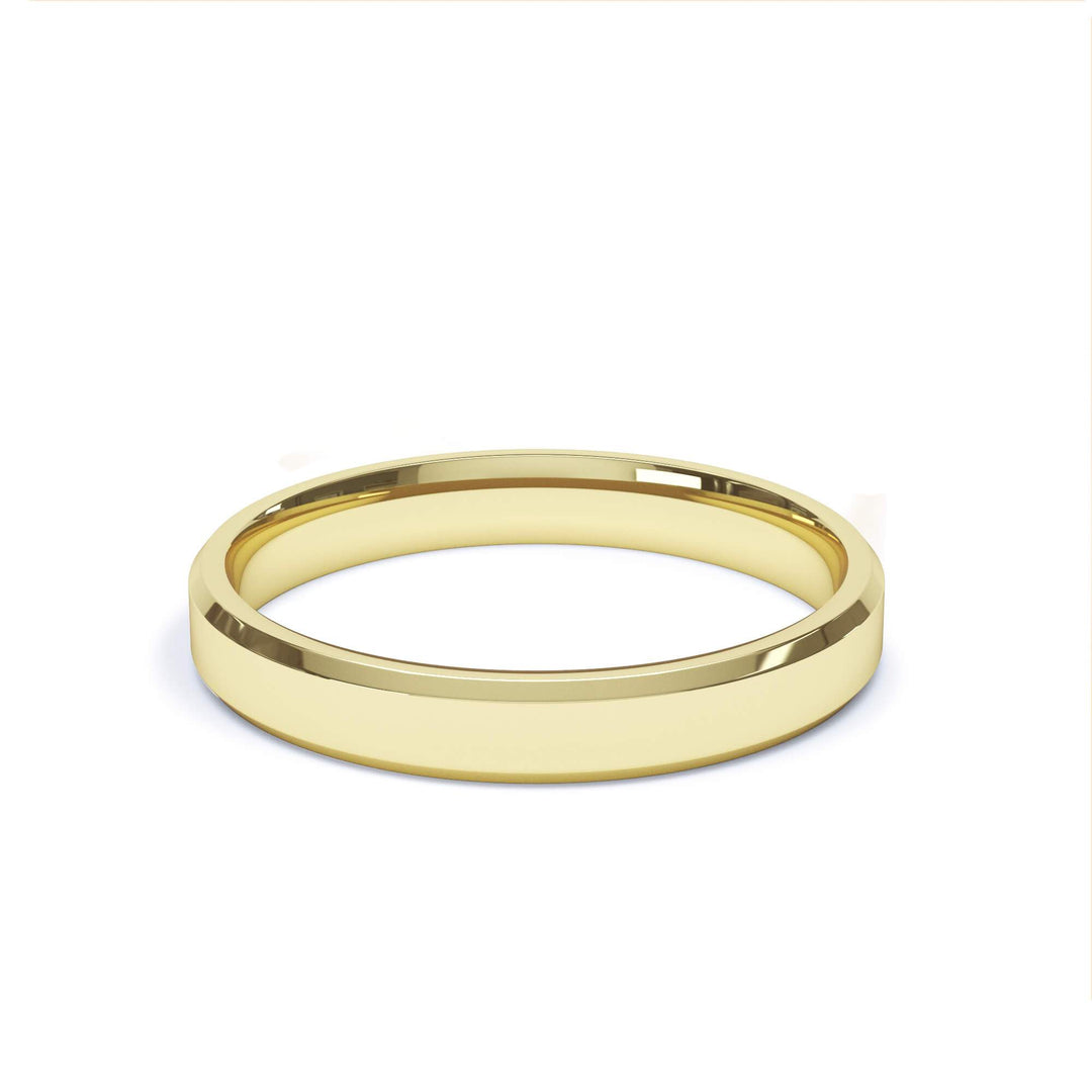 ORION — Bevelled Edge Wedding Band in 18k Yellow Gold