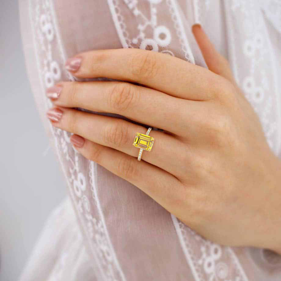 CALLA – Emerald-Cut Lab-Grown Yellow Sapphire & Diamond Petite Pavé Ring in 18k Yellow Gold