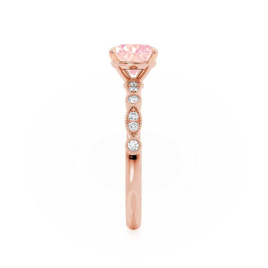 IRIS – Princess-Cut Champagne Lab Sapphire & Diamond Vintage Shoulder Set Ring in 18k Rose Gold