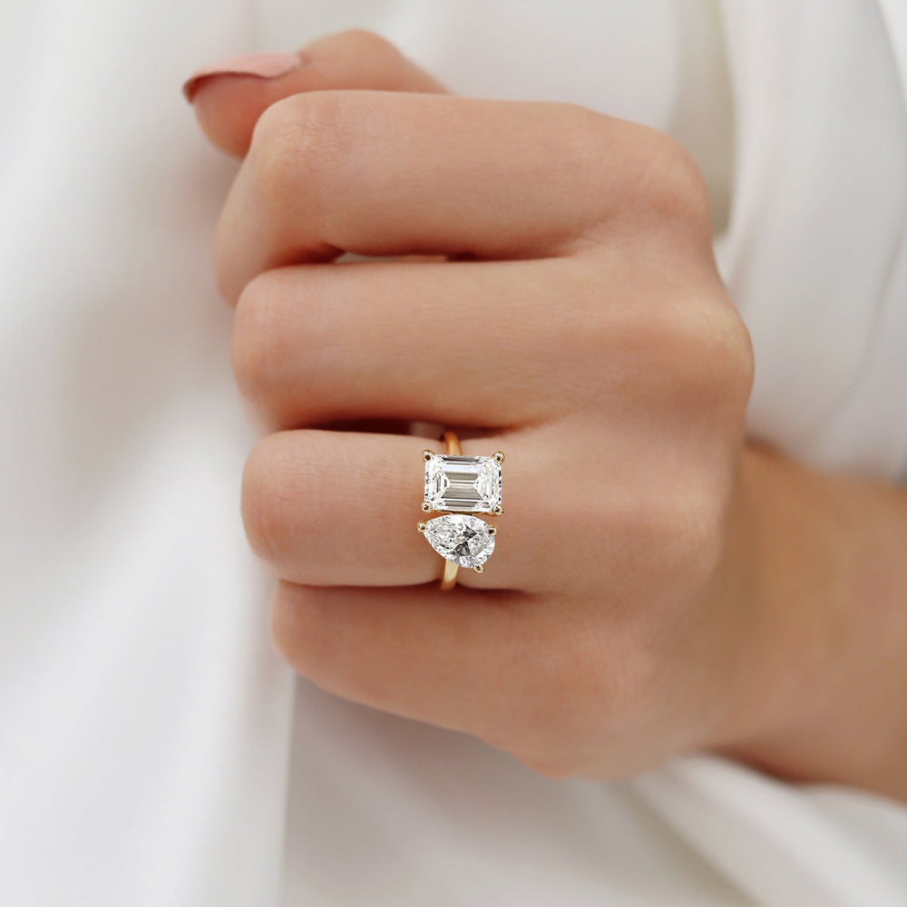 TWINFLOWER - Toi Et Moi Lab Diamond Emerald & Pear Cut Ring 18k White Gold