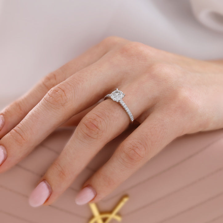 ZINNIA - Round Natural Diamond Platinum Shoulder Set Ring